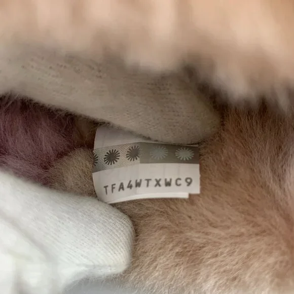 NIB UGG Classic Mini Wisp Boots Size US 6 - Picture 9 of 11